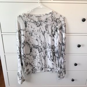 Marble sweater/long sleeve